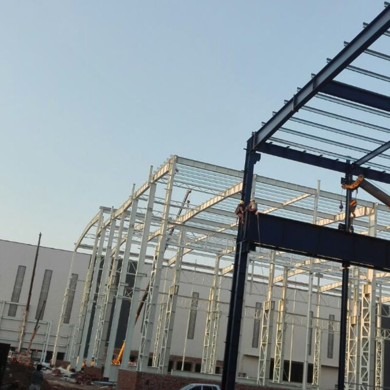 Ketahanan Api Modern Metal Prefab Workshop Frame Baja Workshop Disesuaikan
