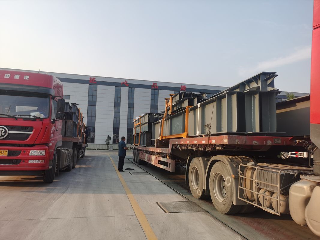 Bangunan Struktur Baja Ringan Modular Disesuaikan Bangunan Rangka Logam Komersial Hangar Workshop