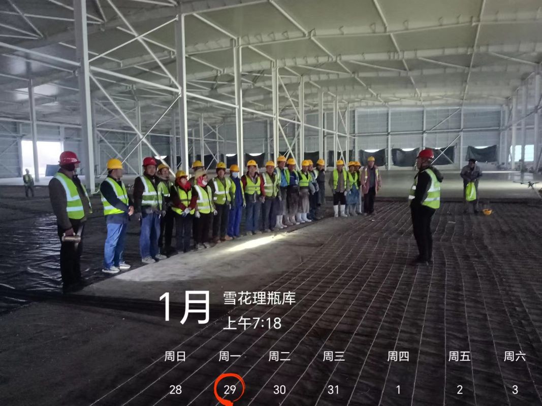 Kekuatan tinggi ISO / CE Disetujui Industrial Shed Prefab Steel Struktur Workshop